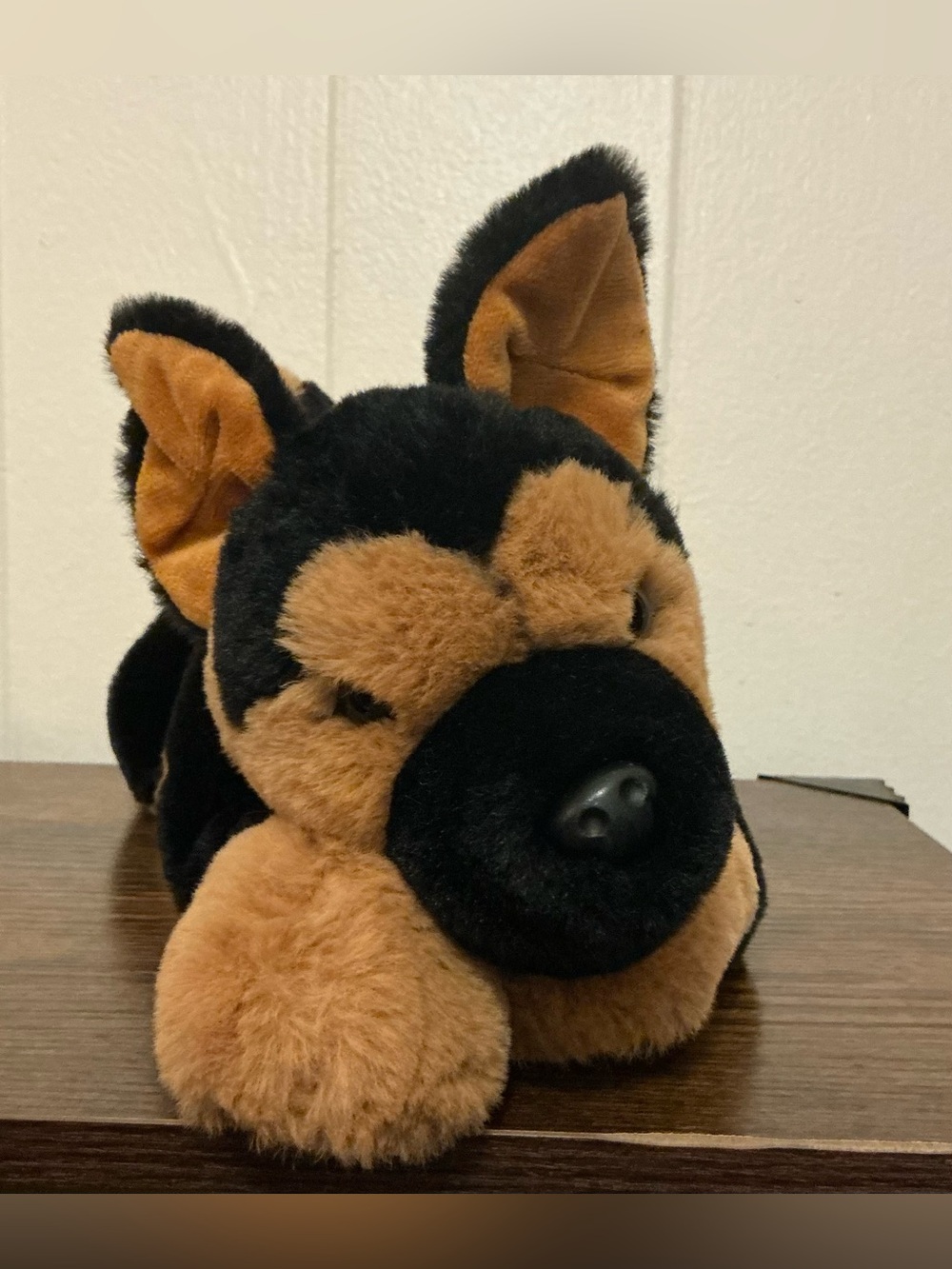 A Rare FAO Schwarz German Shepherd Out Of Stock Plush Toy Dog